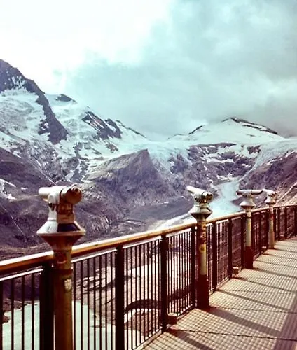 Leitner Haeusl * היליגנבלוט